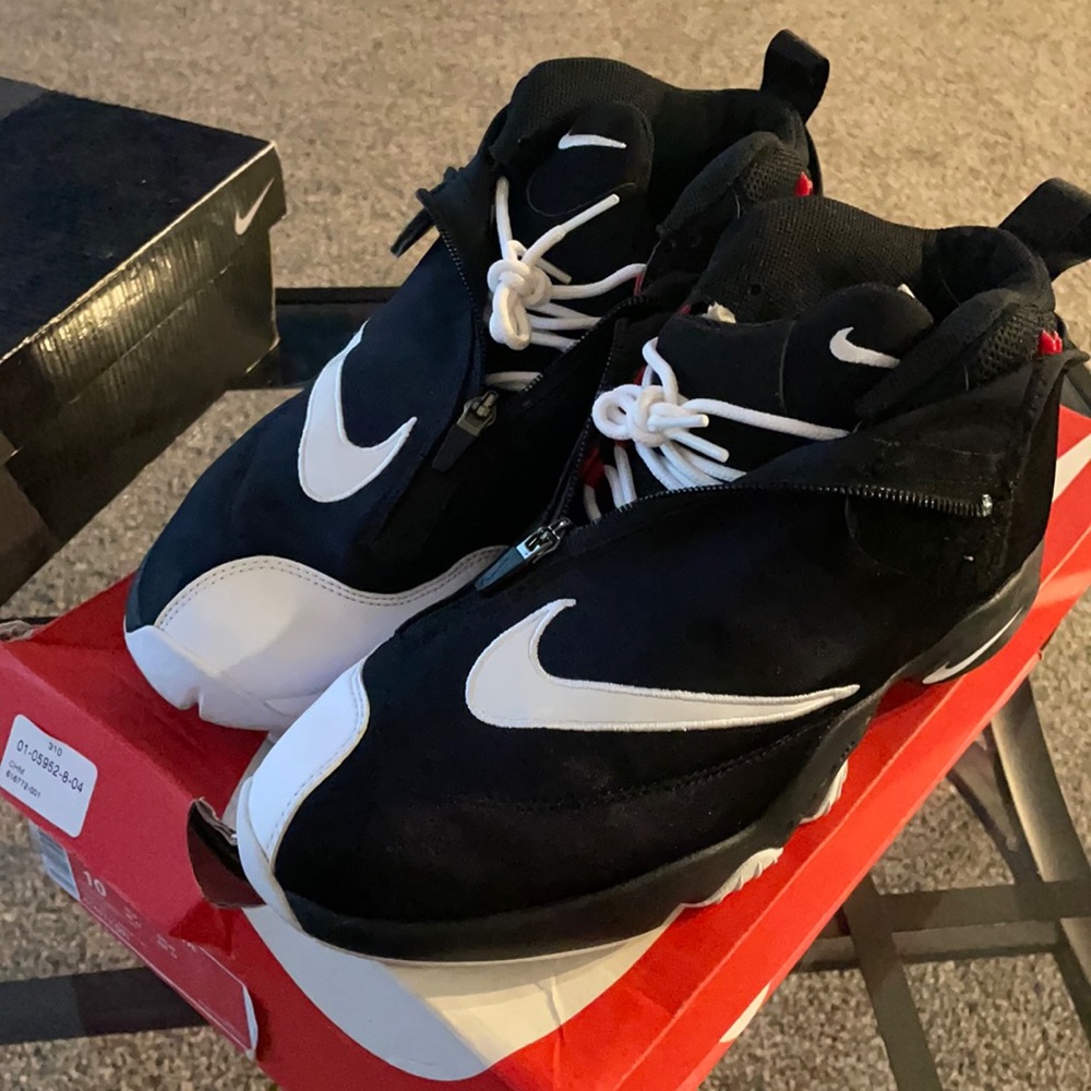 Nike Air Zoom Flight the Glove! Size 10!!
